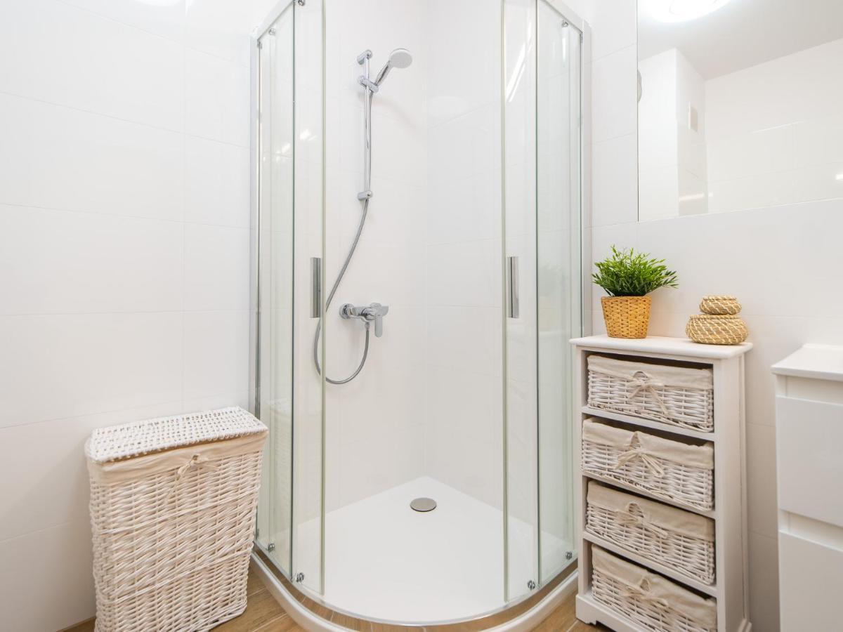 Apartament Happy Time Spa - Kolobrzeg Bagian luar foto
