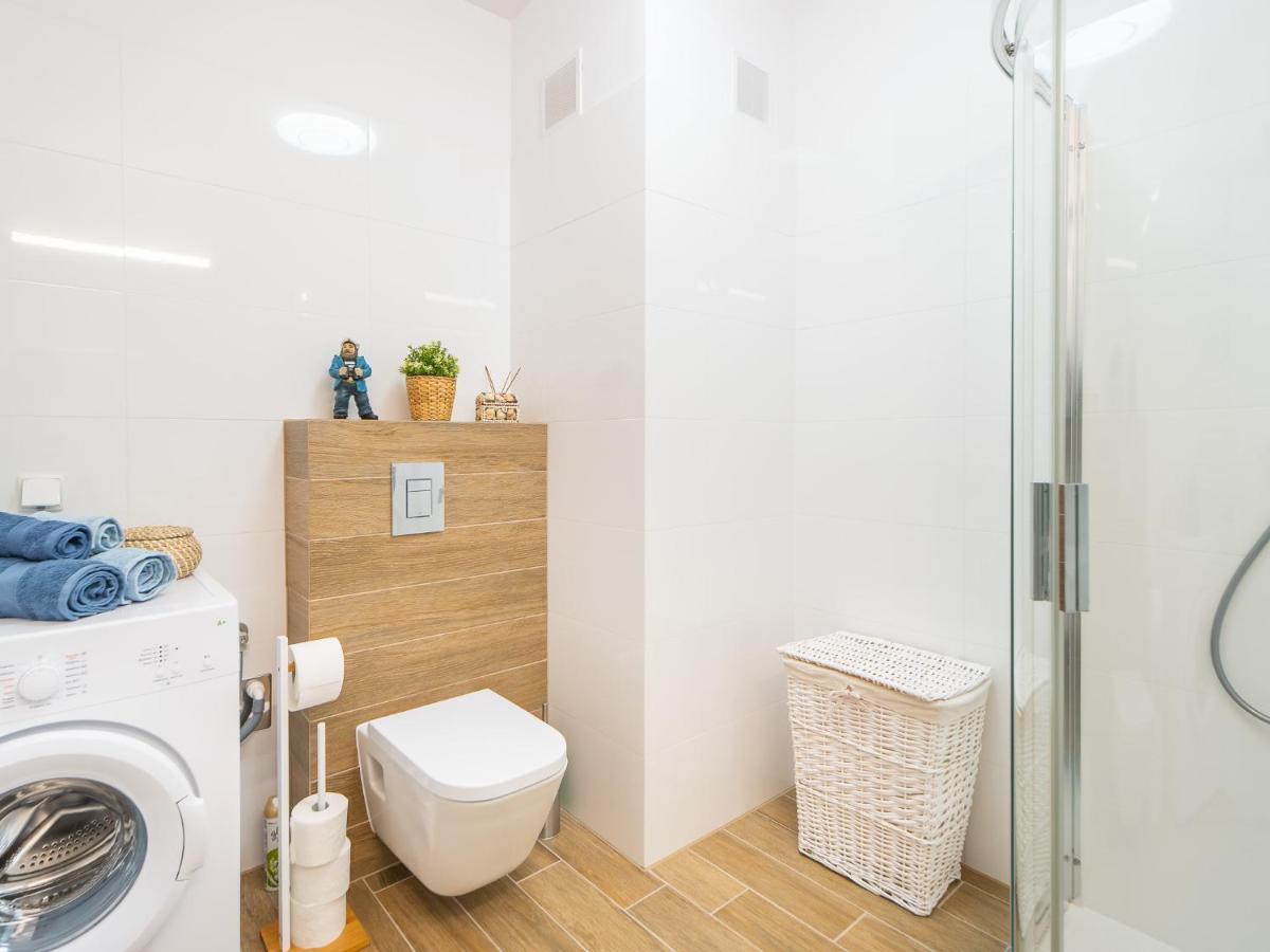Apartament Happy Time Spa - Kolobrzeg Bagian luar foto
